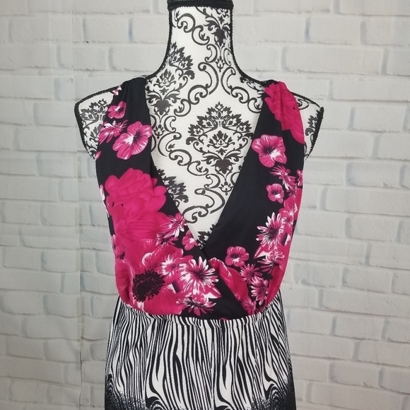 Dots size 1x floral print sleeveless stretch dress - Picture 2 of 8